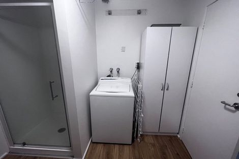 Photo of property in Palm Grove Apartments, 15/13b Palm Grove, Berhampore, Wellington, 6023