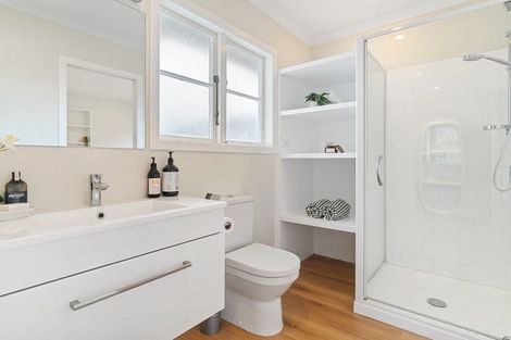 Photo of property in 107a Oceanview Road, Mount Maunganui, 3116