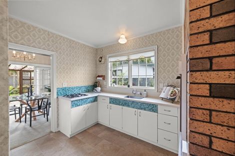 Photo of property in 15a Long Melford Road, Awapuni, Palmerston North, 4412