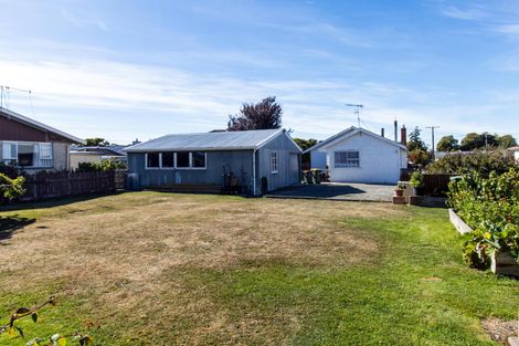 Photo of property in 76 Shearman Street, Waimate, 7924