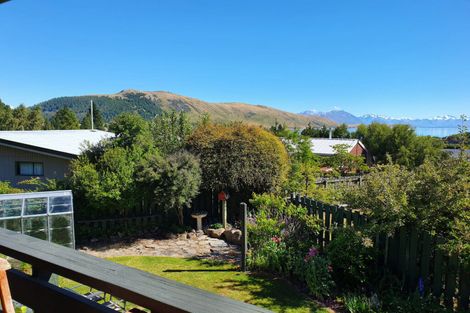 Photo of property in 25 Murray Place, Lake Tekapo, 7999