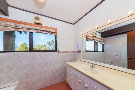 Photo of property in 7 Moorgreen Heights, Torbay, Auckland, 0630