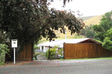 Photo of property in 55 Flinders Road, Heathcote Valley, Christchurch, 8022