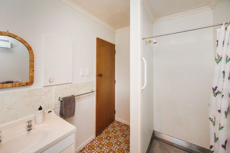Photo of property in 86 Maxwells Line, Awapuni, Palmerston North, 4412
