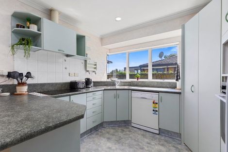 Photo of property in 18 Melia Place, Mount Maunganui, 3116