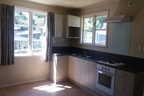 Photo of property in 196 Waddington Drive, Naenae, Lower Hutt, 5011