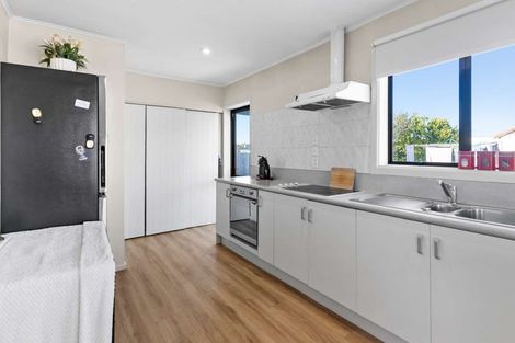 Photo of property in 37 Moffett Street, Islington, Christchurch, 8042