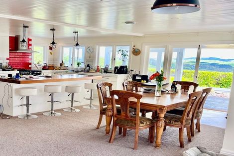 Photo of property in 956 Oneriri Road, Kaiwaka, 0573