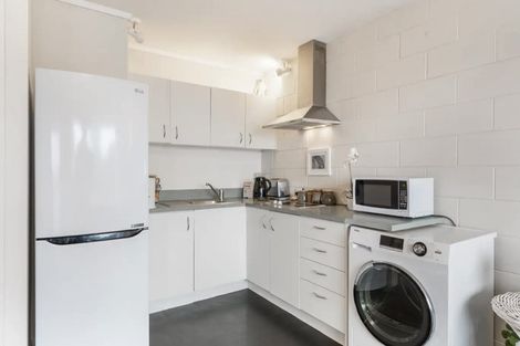 Photo of property in 3n Mountain Road, Mount Wellington, Auckland, 1060