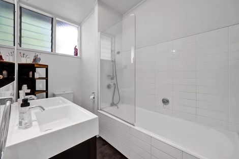 Photo of property in 59 Doralto Road, Frankleigh Park, New Plymouth, 4310