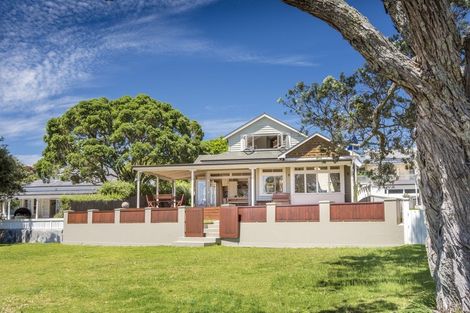 Photo of property in 48 Cheltenham Road, Devonport, Auckland, 0624