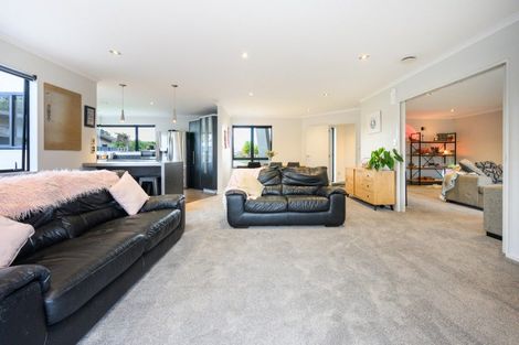 Photo of property in 24 Branigan Parade, Kelvin Grove, Palmerston North, 4414