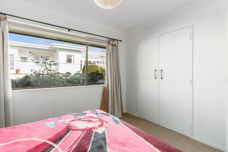 Photo of property in 3 Phoenix Avenue, Hokowhitu, Palmerston North, 4410