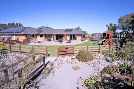 Photo of property in 72 Maindonalds Road, West Eyreton, Rangiora, 7475