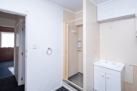 Photo of property in 17 Oberon Street, Stratford, 4332