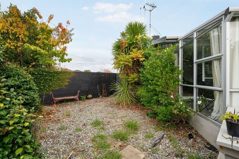 Photo of property in 90 Mount View Road, Melville, Hamilton, 3206