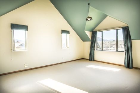 Photo of property in 19 Matheson Crescent, Albert Town, Wanaka, 9305