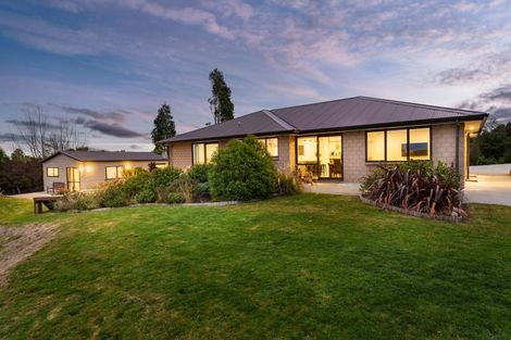 Photo of property in 32 Kayforce Road, Ocean View, Dunedin, 9035