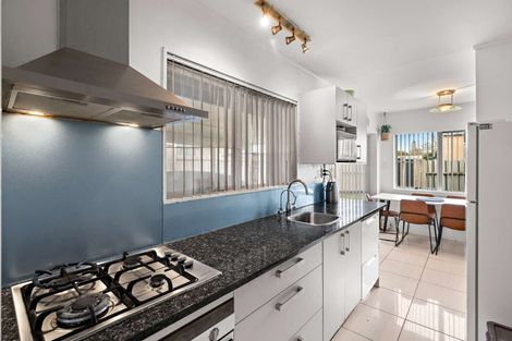 Photo of property in 3/14 Sturdee Road, Manurewa, Auckland, 2102