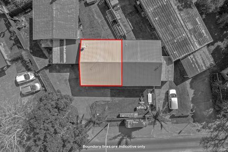 Photo of property in 2/1 Sturges Road, Henderson, Auckland, 0610