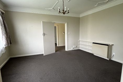 Photo of property in 9 Graham Place, West End, Palmerston North, 4410