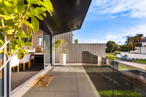 Photo of property in 1/58 The Parade, Bucklands Beach, Auckland, 2012
