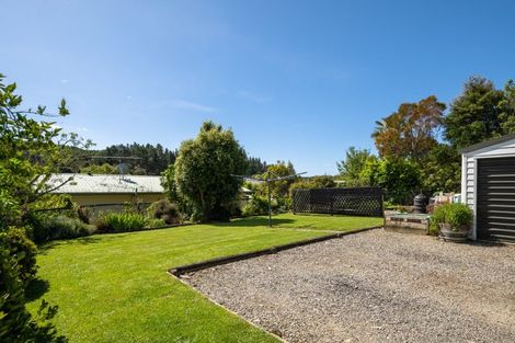 Photo of property in 169 Waikawa Road, Picton, 7220