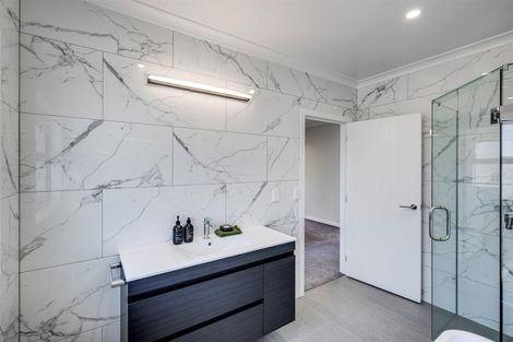 Photo of property in 15 Arihi Crescent, Frimley, Hastings, 4120