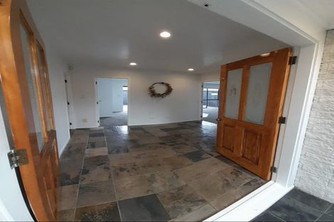 Photo of property in 301 Bucklands Beach Road, Bucklands Beach, Auckland, 2012