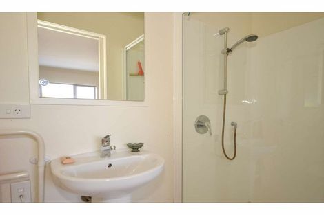 Photo of property in 1a Oakridge Drive, Kerikeri, 0230