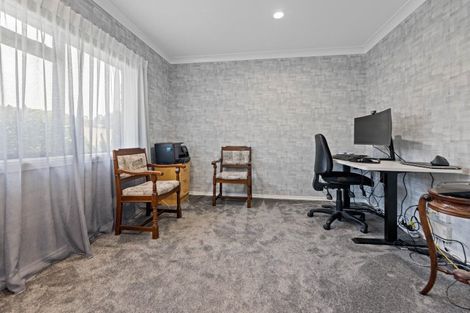 Photo of property in 34 Kinder Street, Acacia Bay, Taupo, 3330