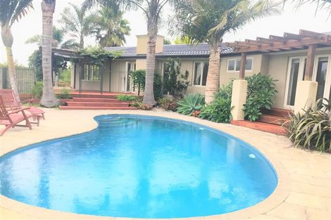 Photo of property in 9 Bristol Road, Whenuapai, Auckland, 0618