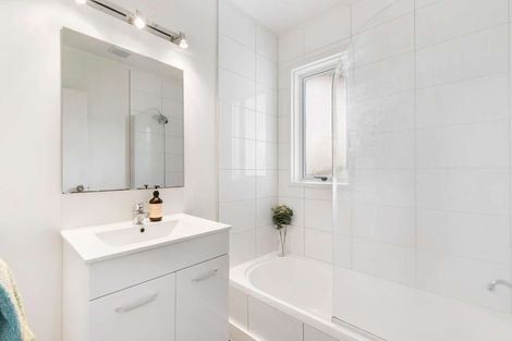 Photo of property in 1/17 Wedgwood Avenue, Mangere East, Auckland, 2024