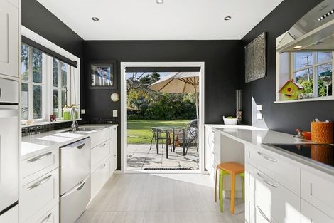 Photo of property in 61 Chesham Avenue, Waipahihi, Taupo, 3330