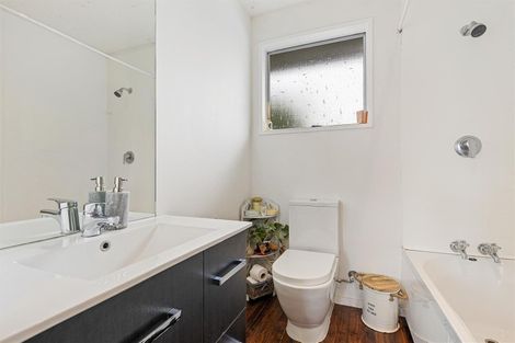 Photo of property in 3/14a Frederick Street, Waltham, Christchurch, 8011