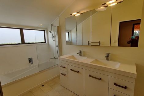 Photo of property in 841 Runciman Road, Runciman, Drury, 2578