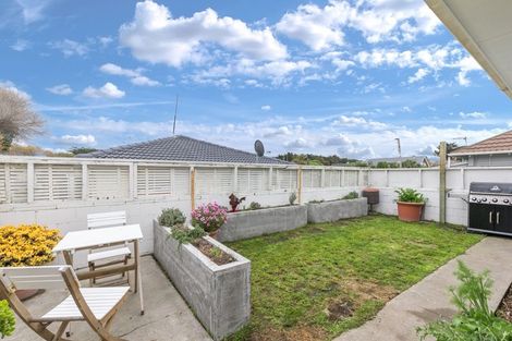 Photo of property in 1/161 Marine Parade, New Brighton, Christchurch, 8083