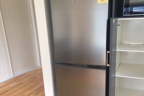 Photo of property in 33 Grove Road, Addington, Christchurch, 8024