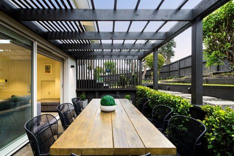 Photo of property in 7b Gulf Road, Murrays Bay, Auckland, 0630