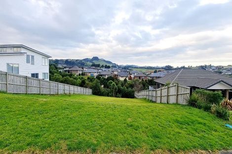 Photo of property in 72 Helenslee Road, Pokeno, 2402