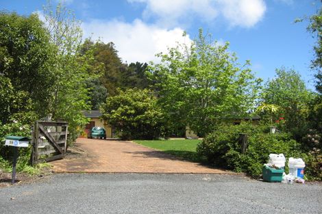 Photo of property in 59 Pioneer Lane, Kumeu, 0891