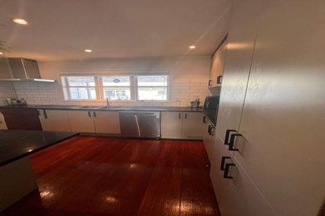 Photo of property in 53 Coronation Road, Hillcrest, Auckland, 0627