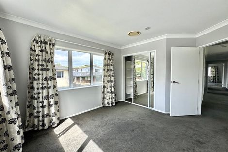 Photo of property in 152 Hill Road, The Gardens, Auckland, 2105