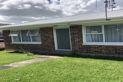 Photo of property in 2/94 Cook Street, Howick, Auckland, 2014
