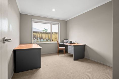 Photo of property in 6 Cleeve Close, Huntington, Hamilton, 3210