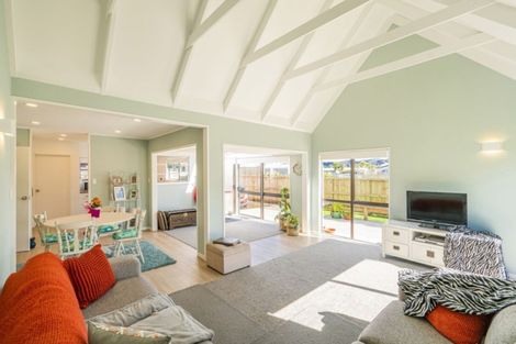 Photo of property in 3b Sarah Avenue, Whitianga, 3510