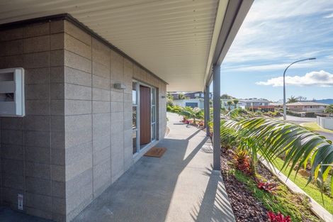 Photo of property in 7 Protea Drive, Cable Bay, 0420