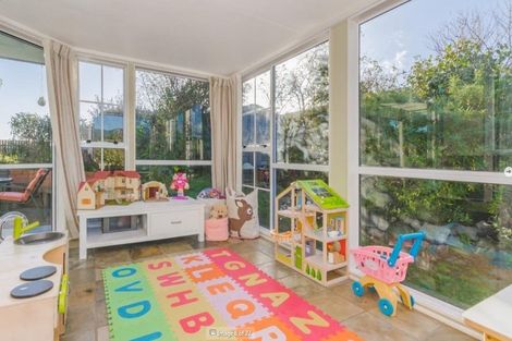 Photo of property in 89 Hillcrest Road, Raumati Beach, Paraparaumu, 5032