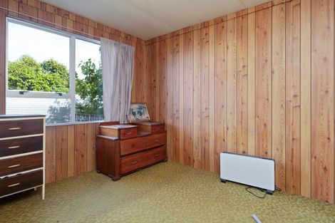 Photo of property in 2/104 Budge Street, Riversdale, Blenheim, 7201