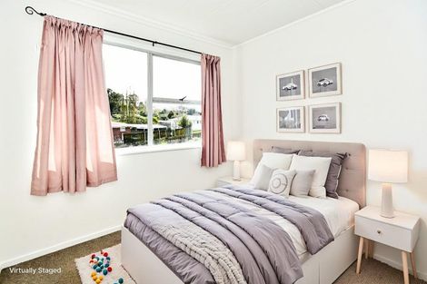 Photo of property in 63 Harrington Road, Henderson, Auckland, 0610